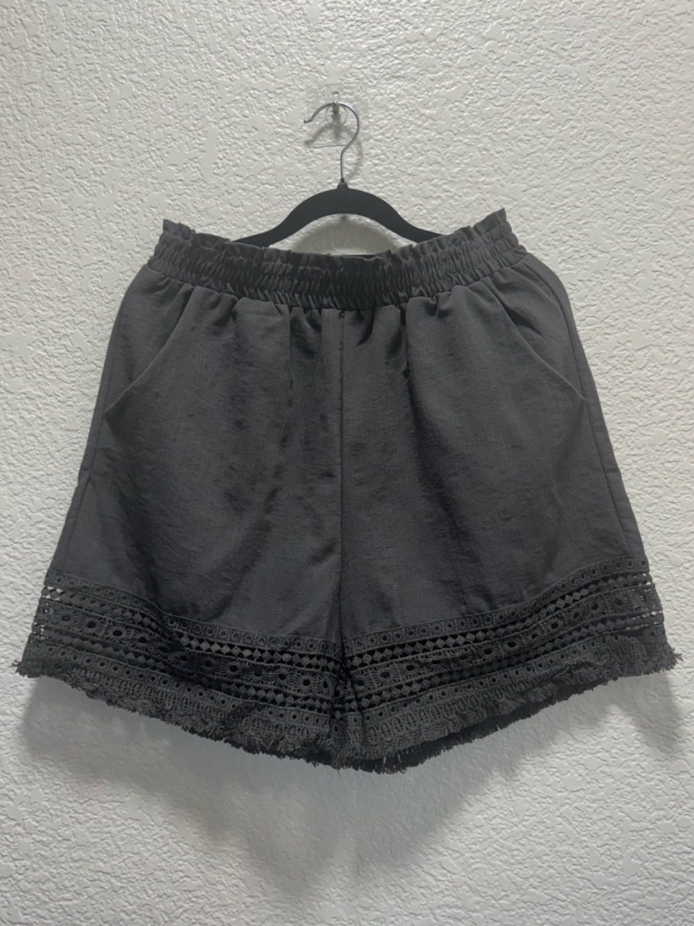 Gray Lace Trim Elastic-Waist Women's Shorts